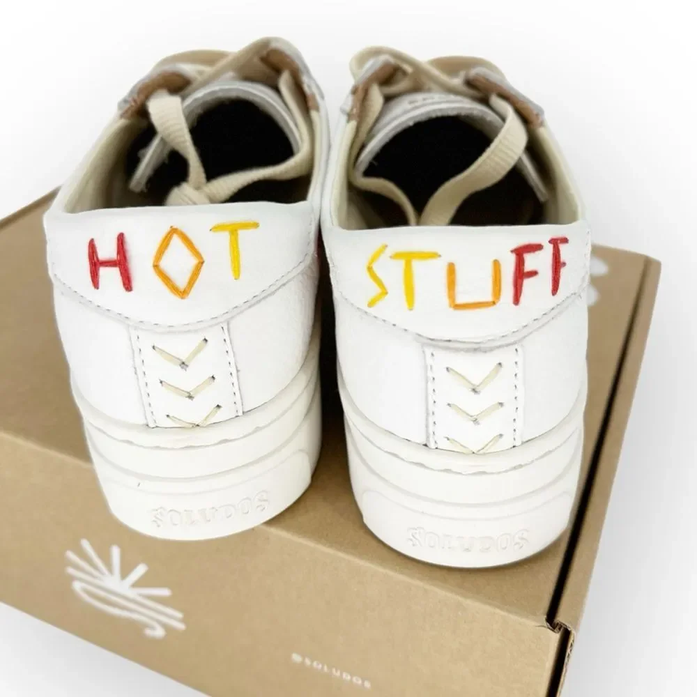 SOLUDOS Women’s‎ Ibiza Platform Sneaker Hot Stuff Embroidered Sneaker NIB size 8